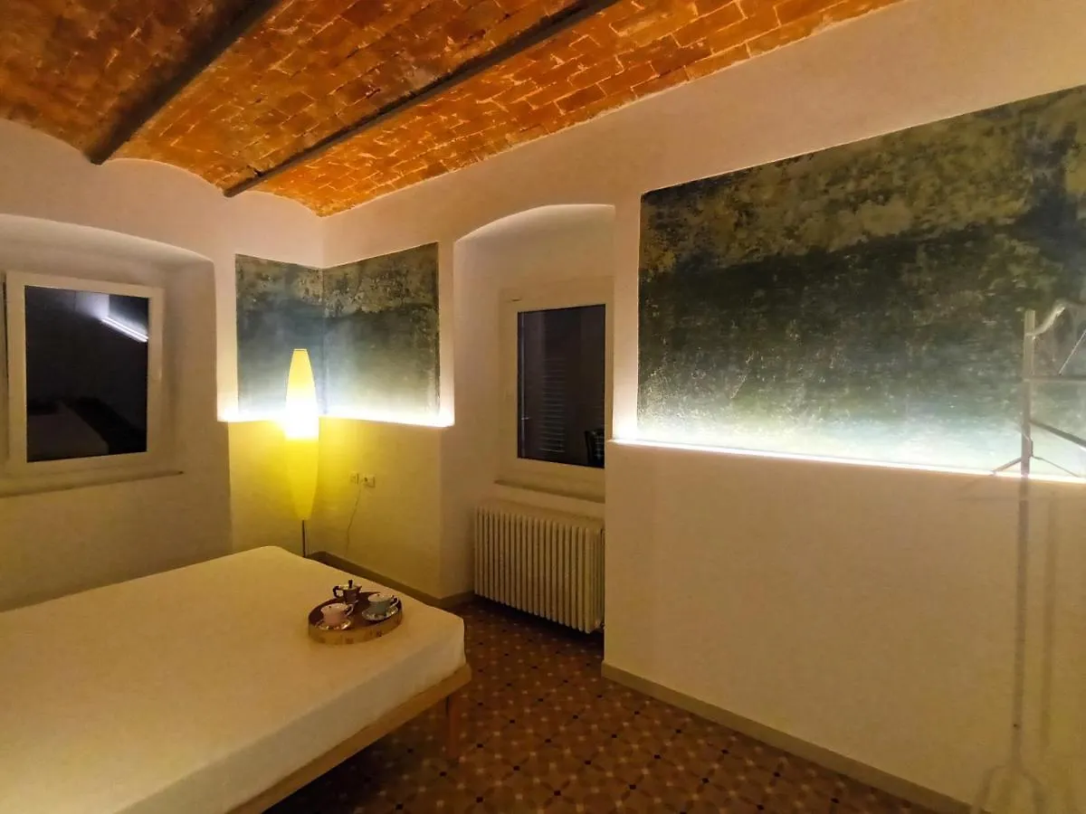 Affittacamere Sobborgospina47 Sarzana Guest house