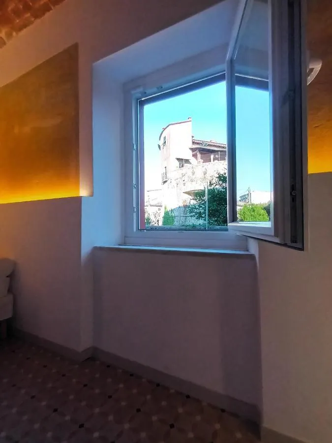 Guest house Affittacamere Sobborgospina47 Sarzana Italy