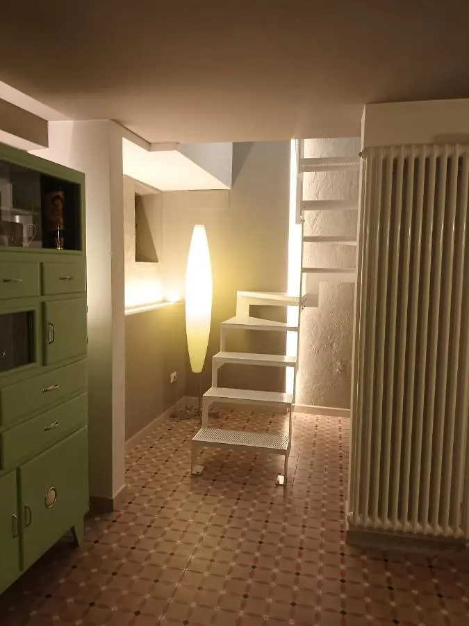 Affittacamere Sobborgospina47 Sarzana Guest house