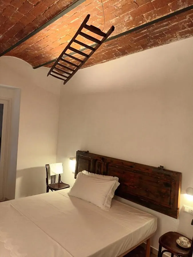Guest house Affittacamere Sobborgospina47 Sarzana