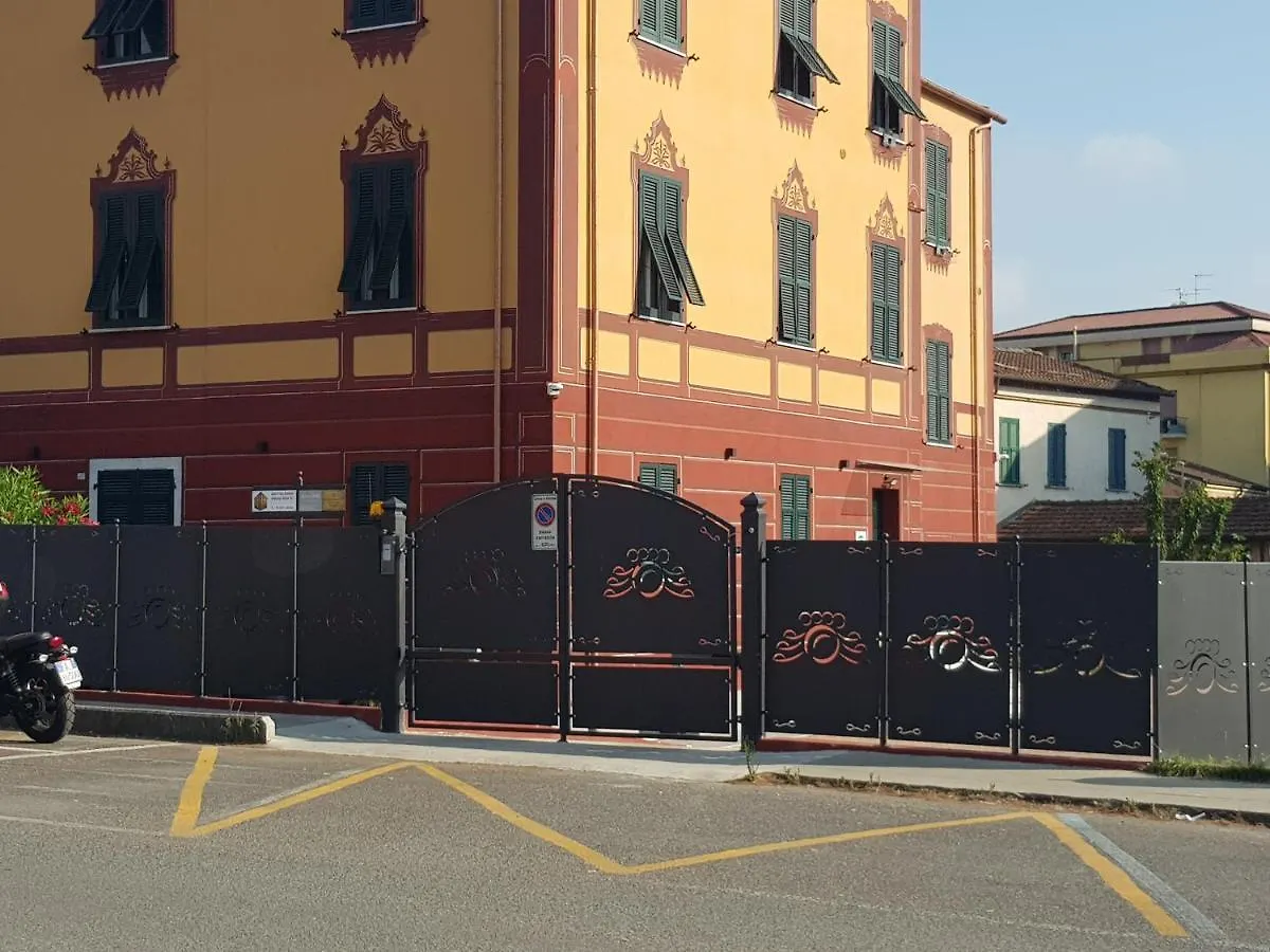Pensión Affittacamere Sobborgospina47 Sarzana Italia